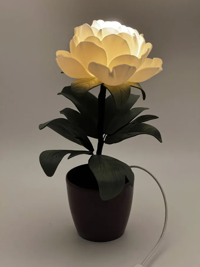 Світильник Півонія в білосніжному кольорі