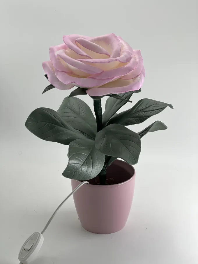 Світильник Троянда в білому кольорі